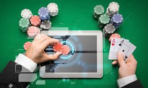Casino Roy Spins